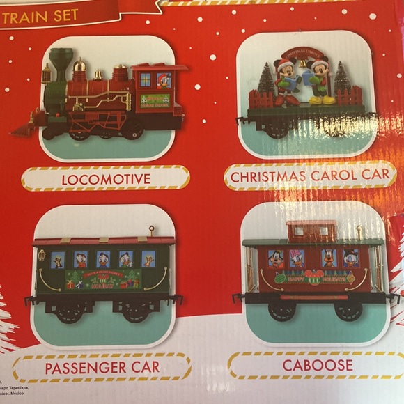 Disney Mickey Mouse Holiday Express Train Set 36 pieces - Picture 9 of 11